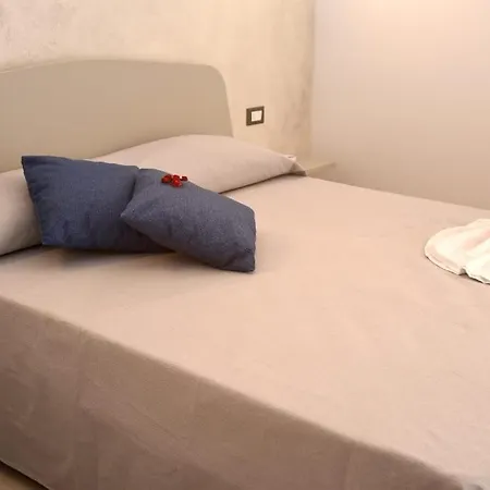 Angelo Bianco Apartment *